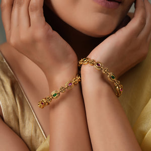 Beautiful antique gold aesthetic stone bangle set