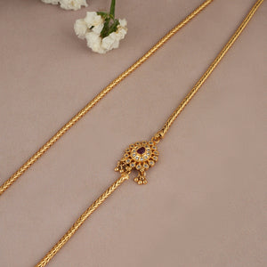 Sleek antique gold  plated side brooch chain for women