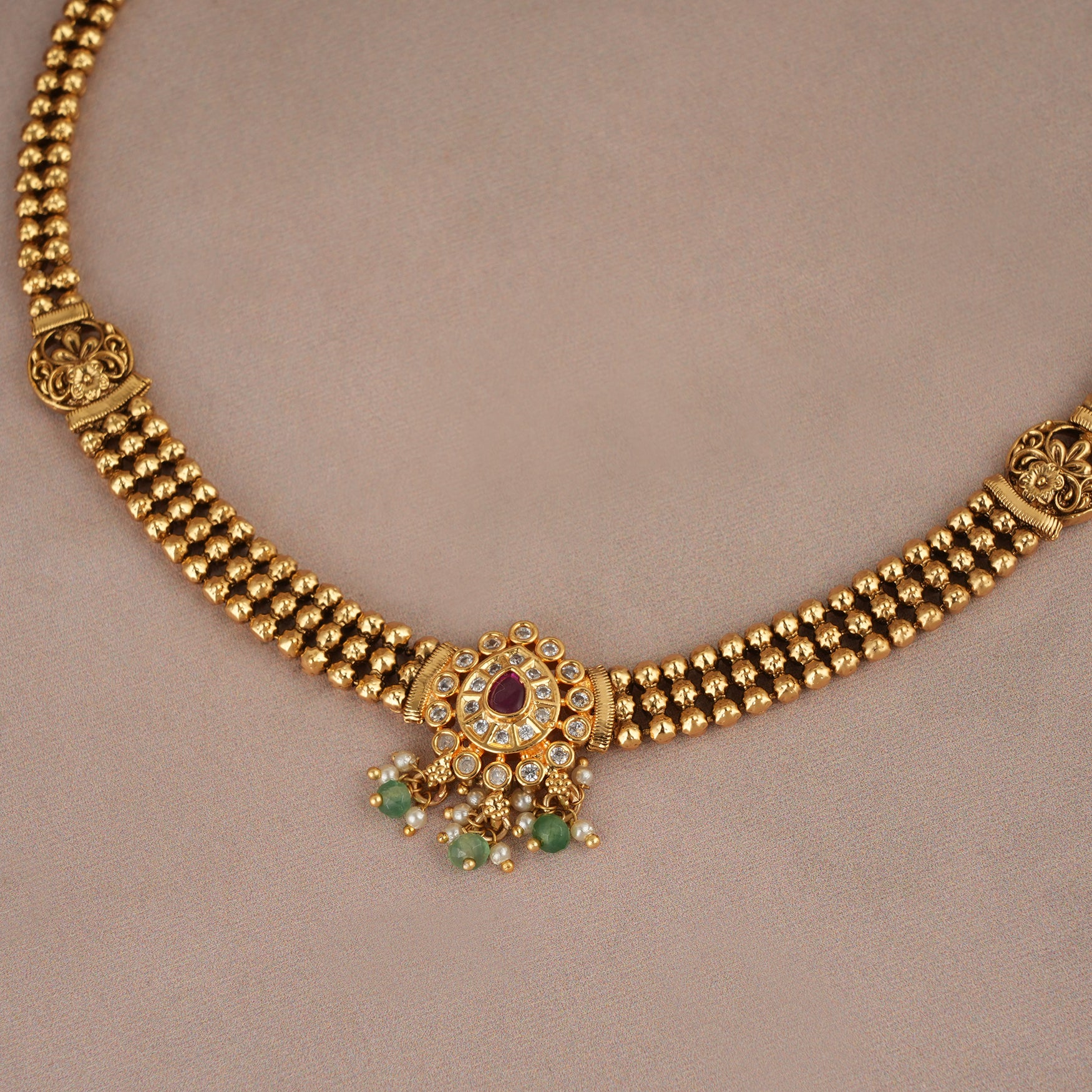 Cute antique gold kundan floral necklace set for women