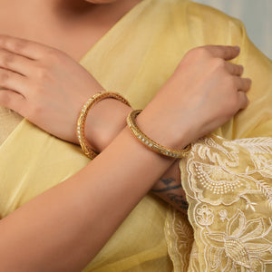 Beautiful gold plated kundan line bangle set for women