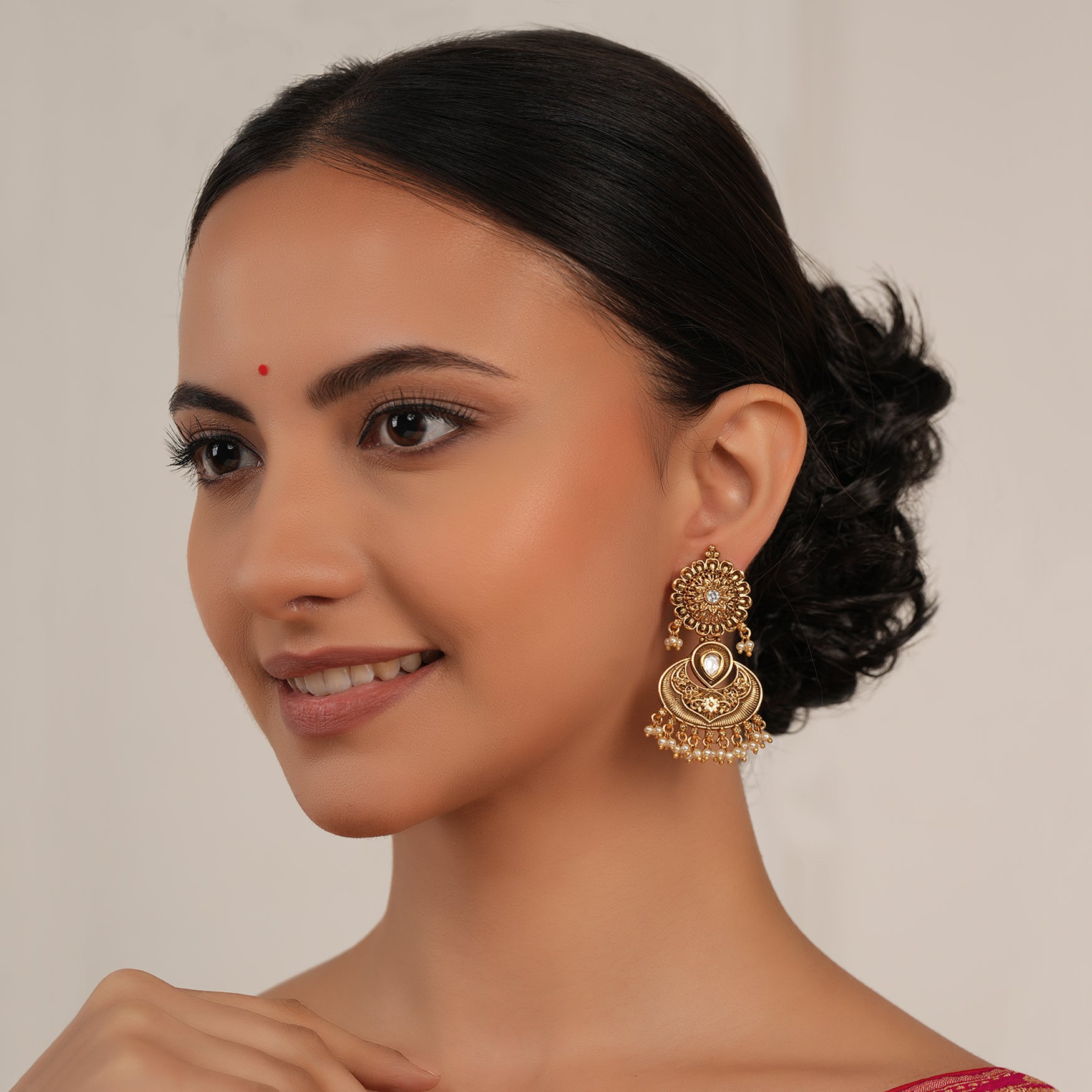 Stunning antique gold pearl drop earring for women