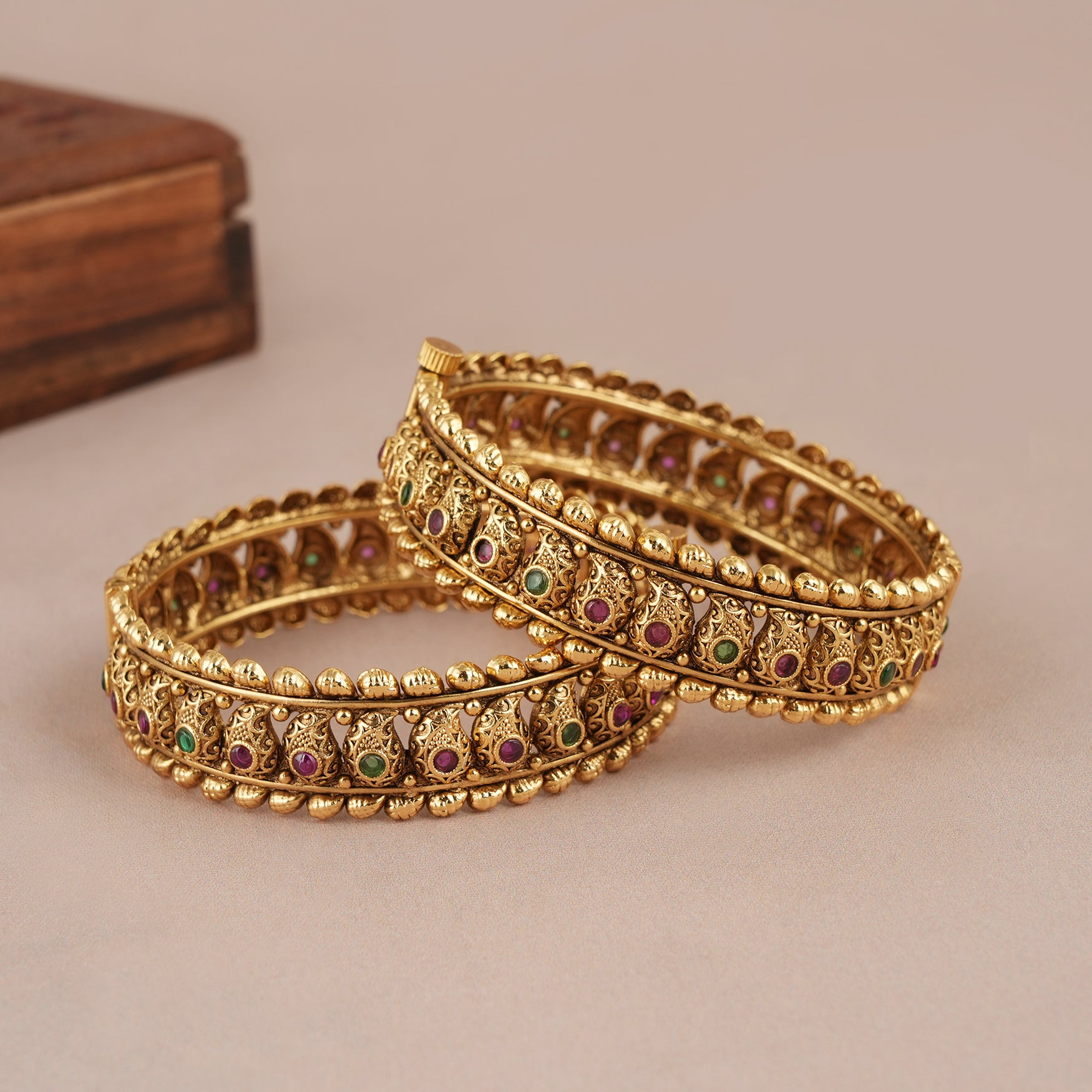 Antique gold plated paisley stone bangle set for women