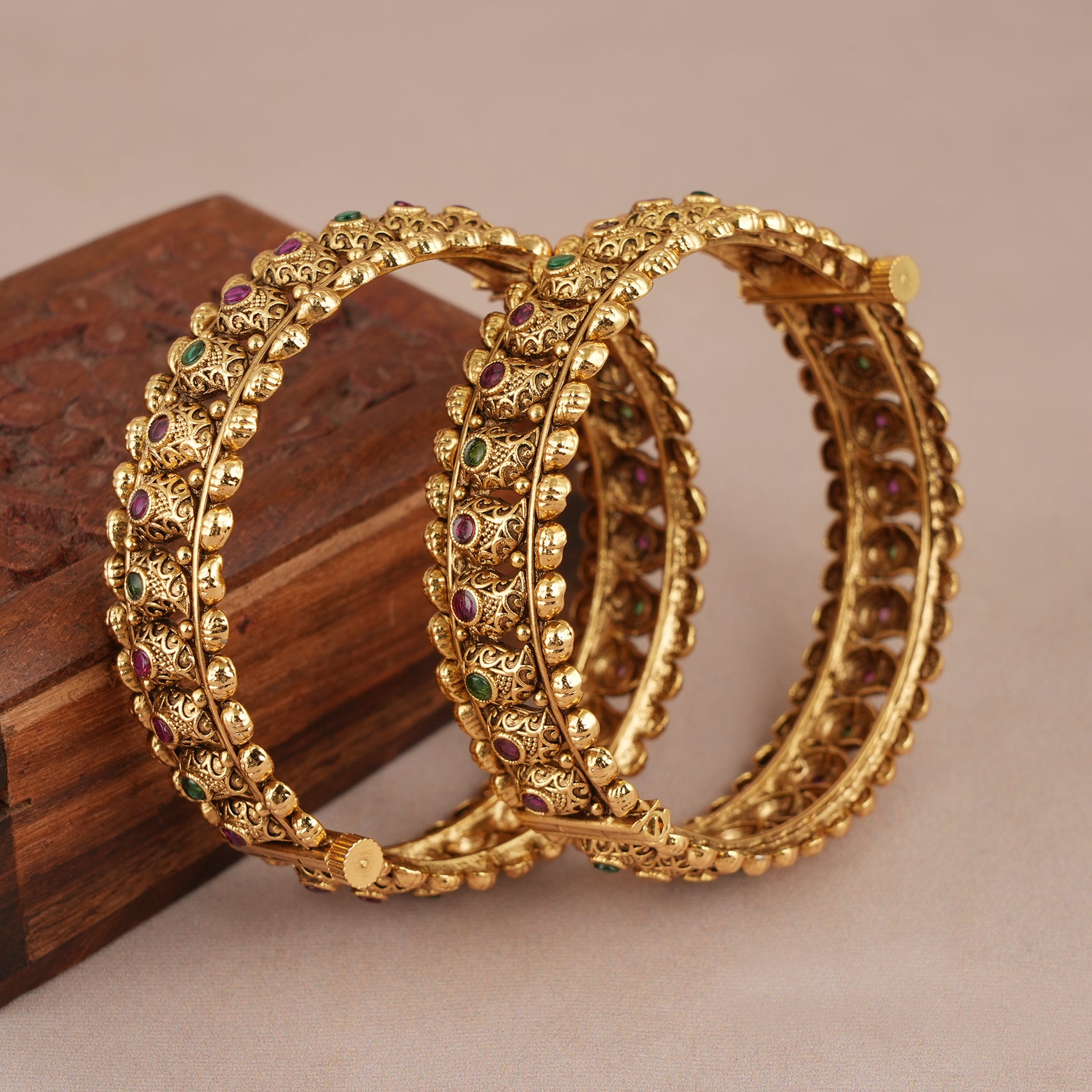 Antique gold plated paisley stone bangle set for women