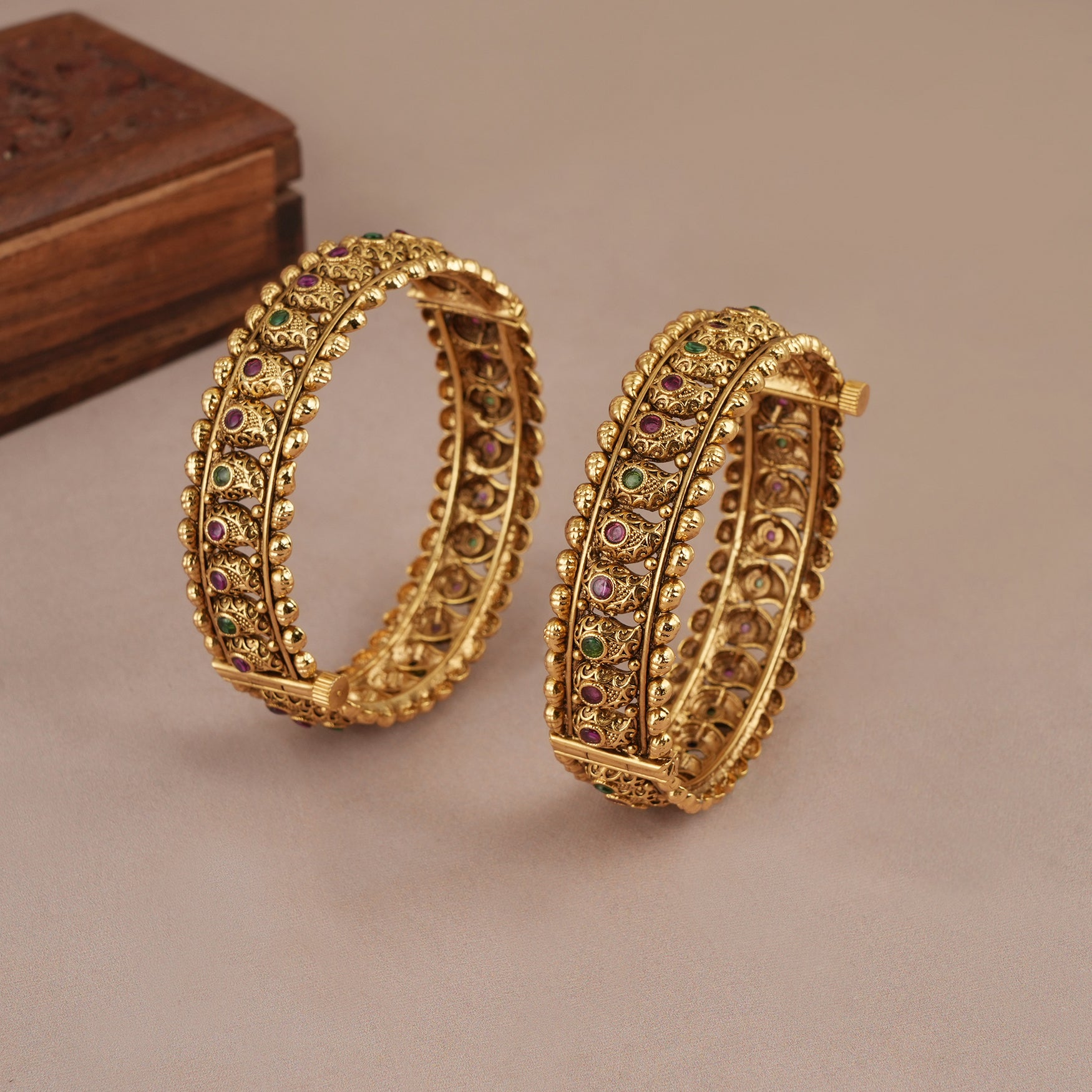 Antique gold plated paisley stone bangle set for women