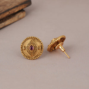 Stunning antique gold round pendant set