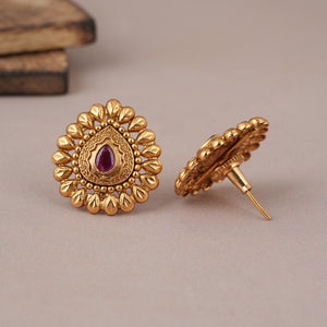 Amazing antique gold plated ruby stone stud earring