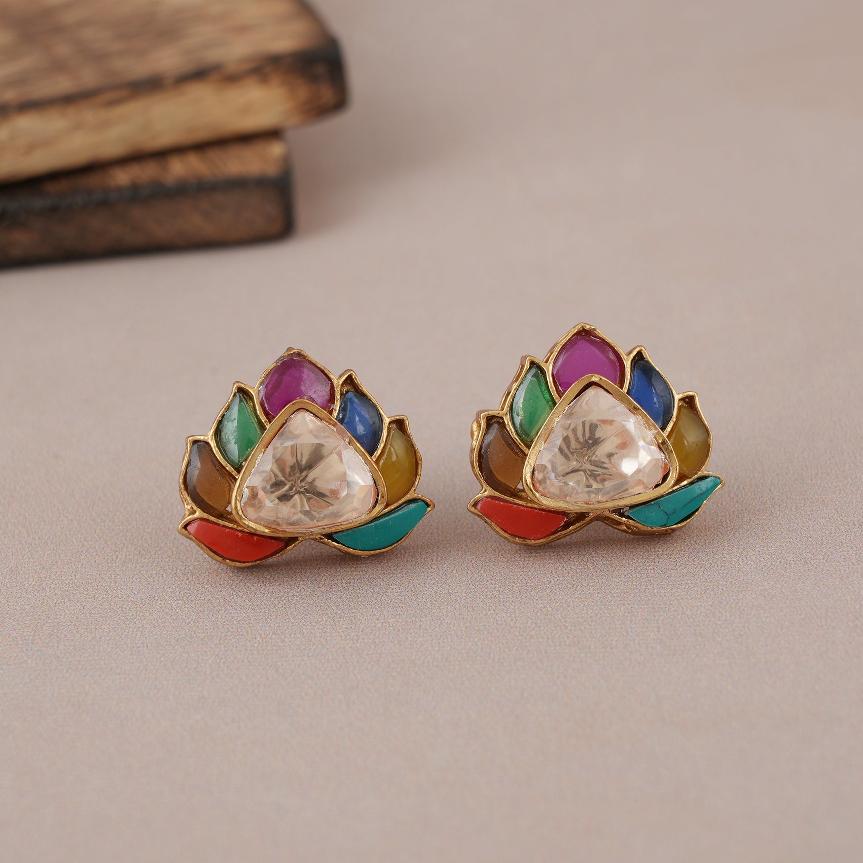 Stunning long multicolor emerald kundan pendant set