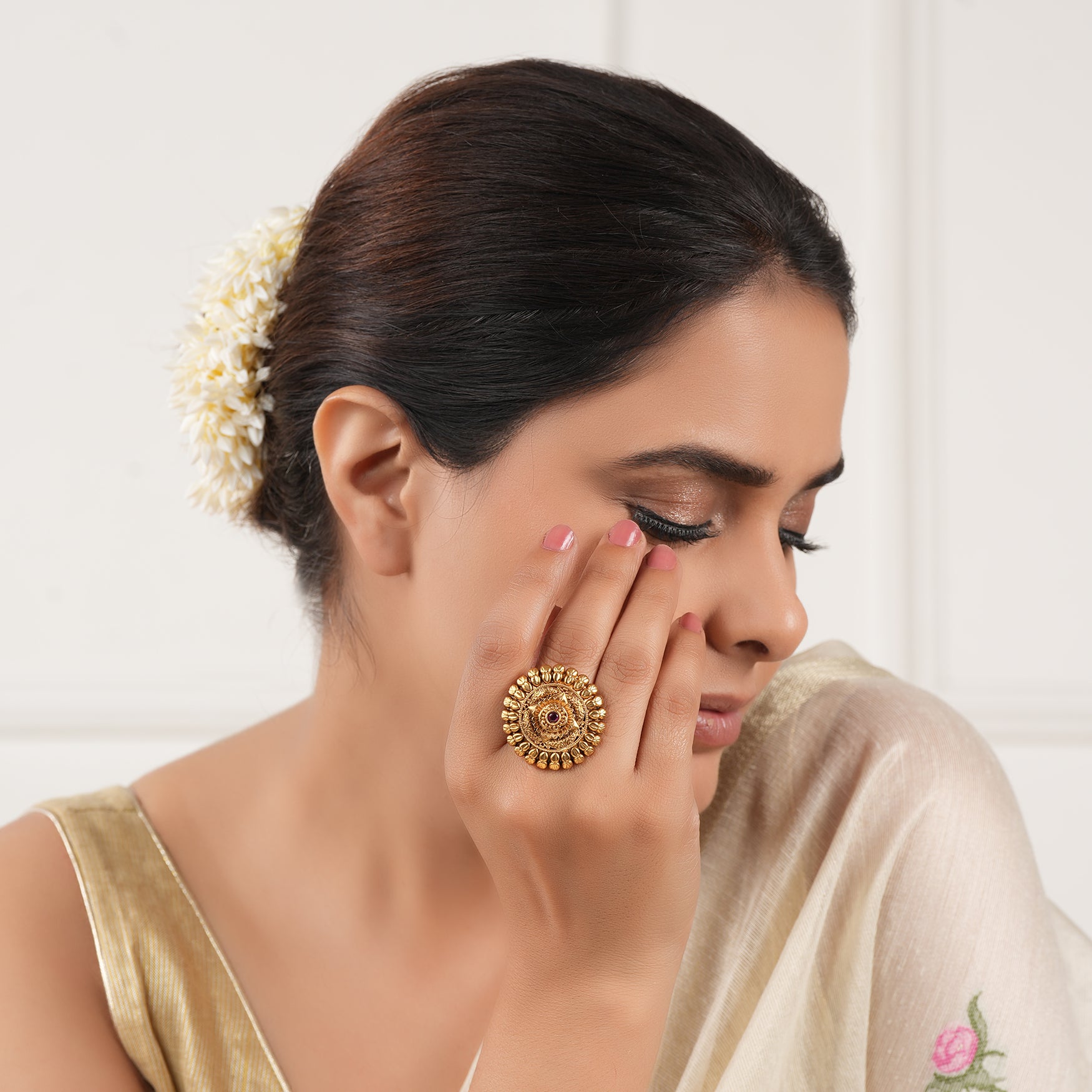Stunning round floral ruby adjustable finger ring