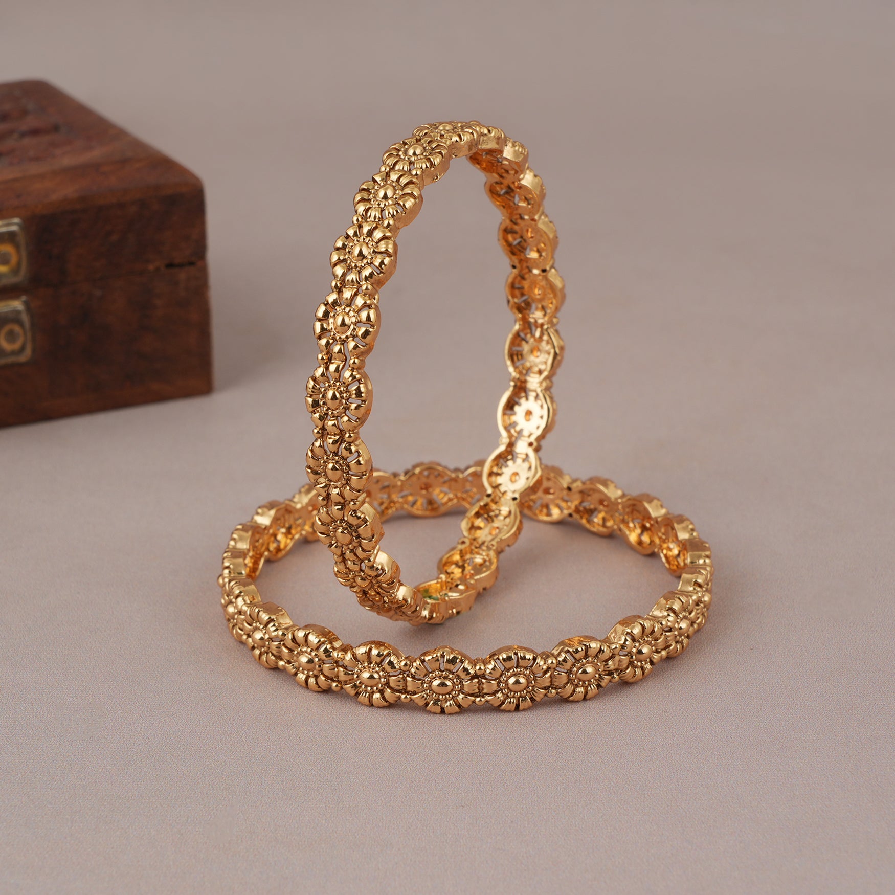 Stunning plain high polish antique gold bangle set