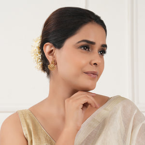 Cute antique gold plated plain stud