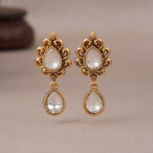 Stunning antique gold kundan earring
