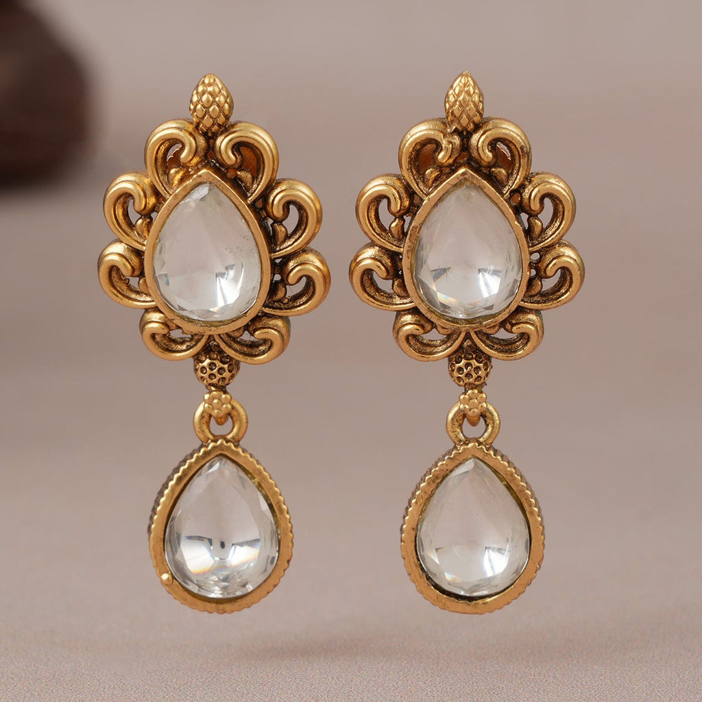 Stunning antique gold kundan earring