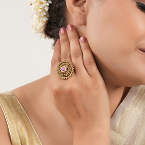 Stunning antique gold ruby stone adjustable finger ring