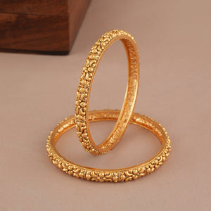 Amazing antique gold bangle set