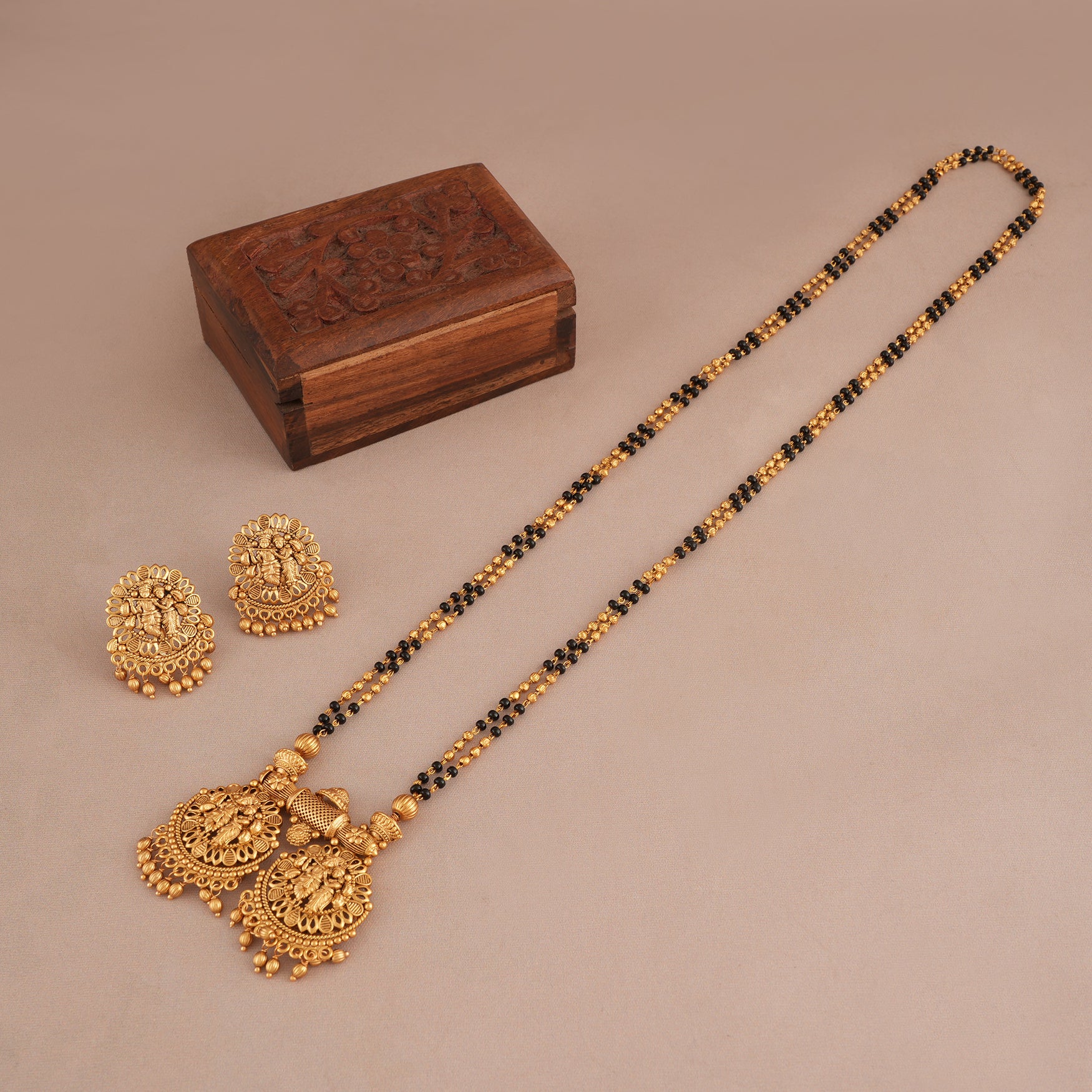 Stunning antique gold radha krishna mangalsutra set I Temple jewellery