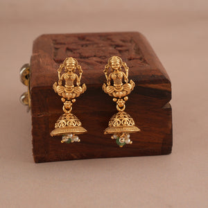 Auspicious antique gold ma lakshmi stone pendant set I Temple Jewellery