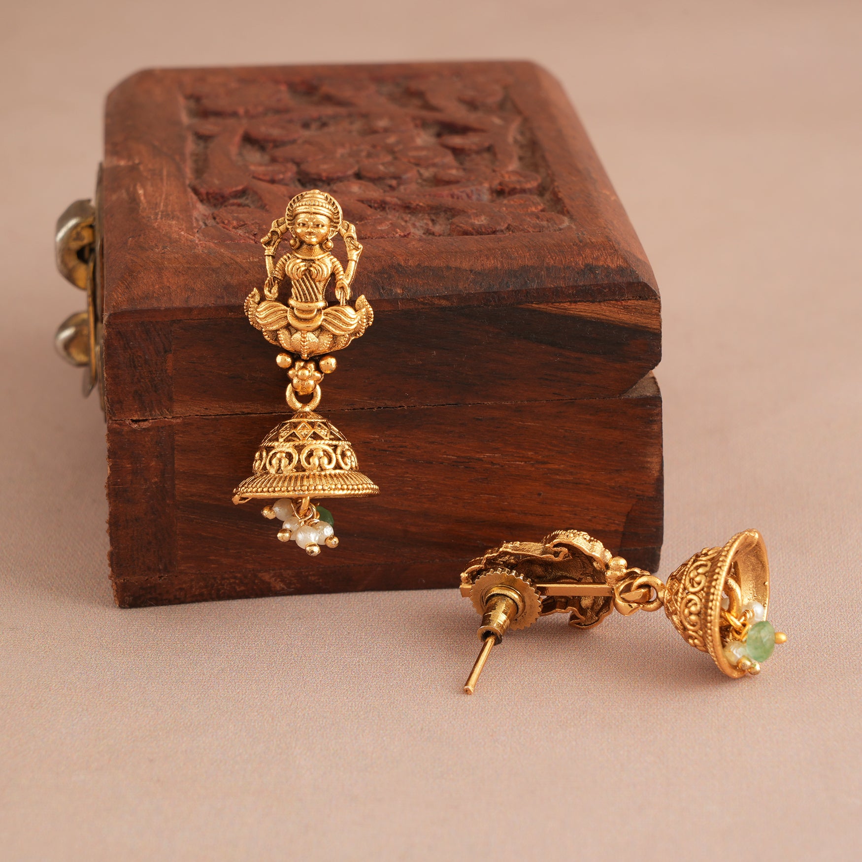 Auspicious antique gold ma lakshmi stone pendant set I Temple Jewellery
