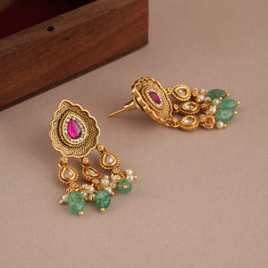 Amazing antique gold stone earring