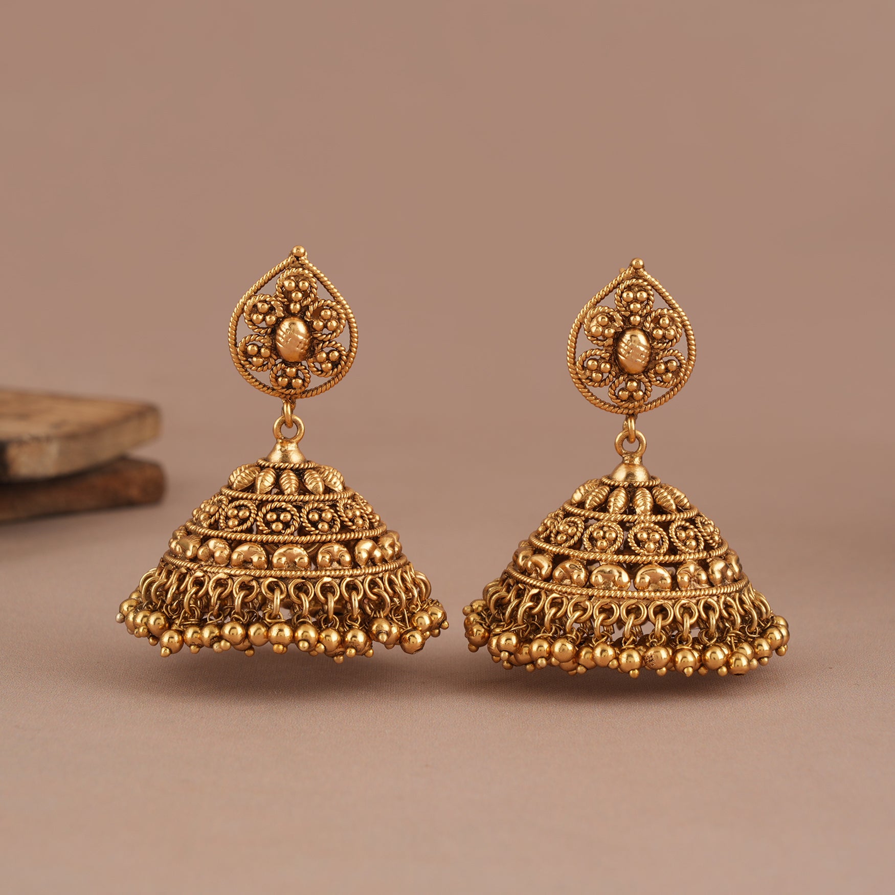 Beautiful antique gold ma lakshmi necklace set I Temple Jewellery
