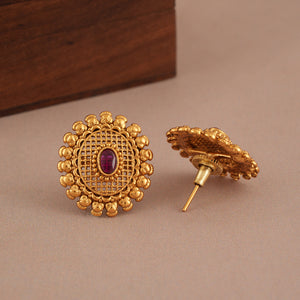 Antique gold oval ruby stone stud earring