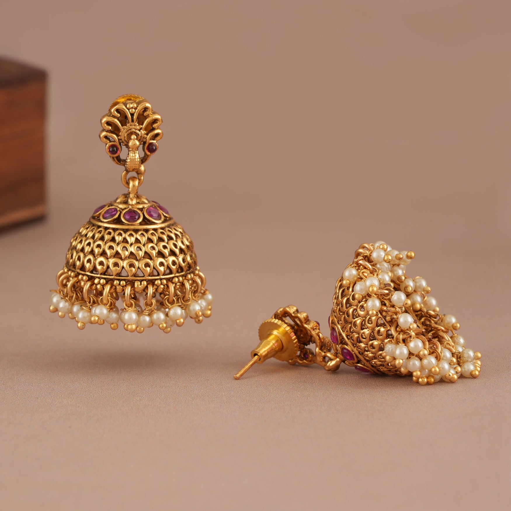 Long antique gold ma lakshmi pearl necklace set I Temple Jewellery