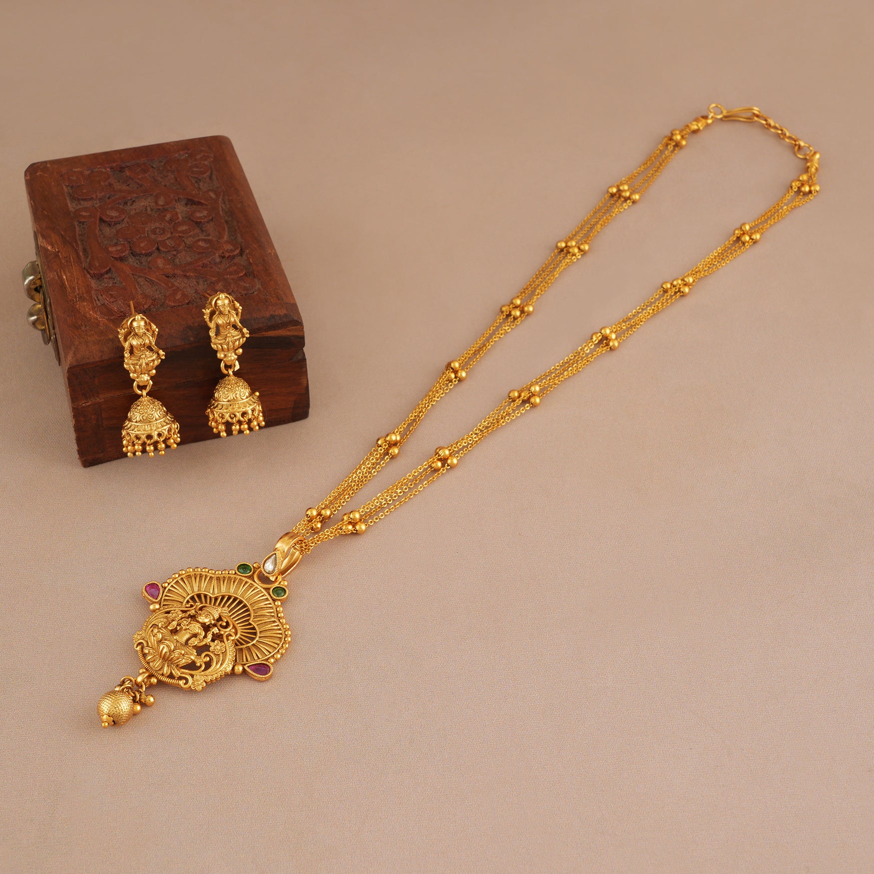 Beautiful gold plated ma lakshmi pendant set I Temple jewellery