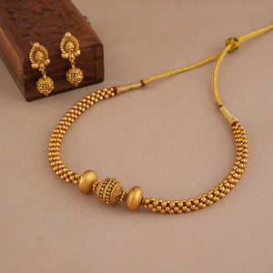 Stunning plain antique gold ball necklace set