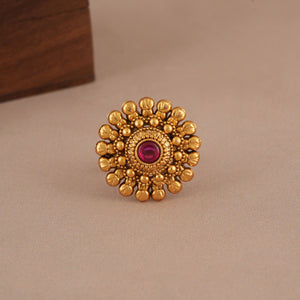 Antique gold floral ruby finger ring