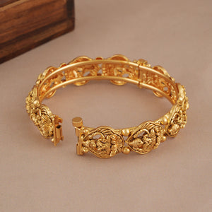 Plain antique gold plated ma lakshmi kada bangle