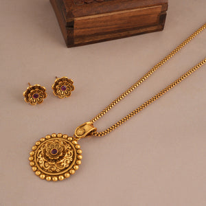 Antique gold plated floral pendant set