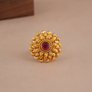 Antique gold plated ruby finger ring