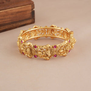 Stunning antique gold ma lakshmi kada ruby bangle