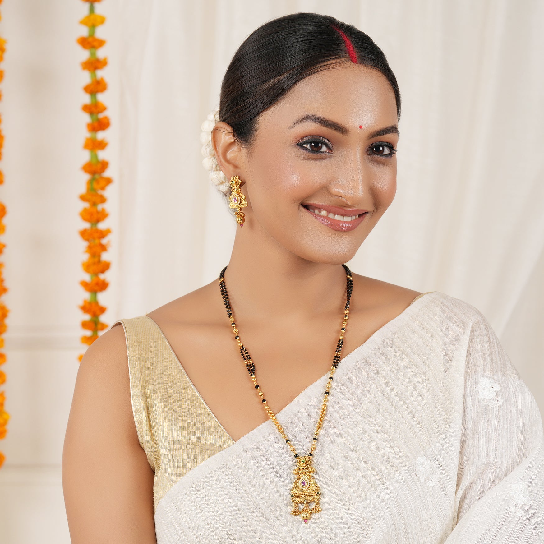 Stunning antique gold long stone mangalsutra set