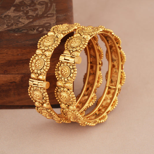 Stunning plain antique gold floral bangle set