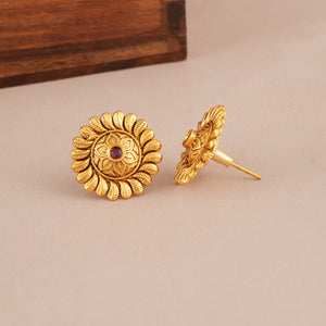 Beautiful antique gold pendant set for women