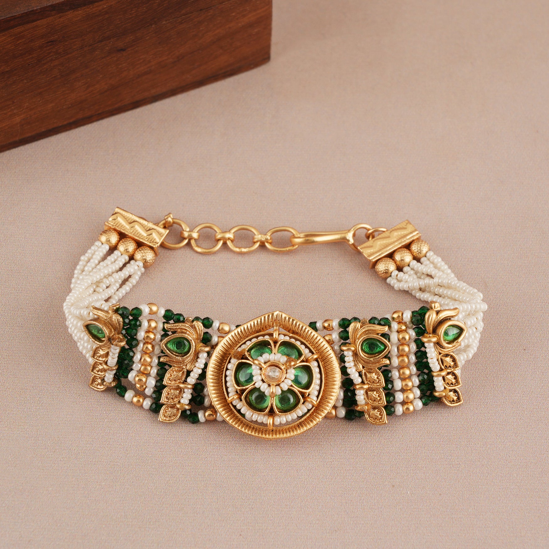Stunning antique gold pearl stone  bracelet