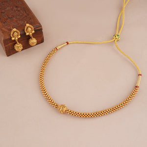 Beautiful plain antique gold necklace choker set