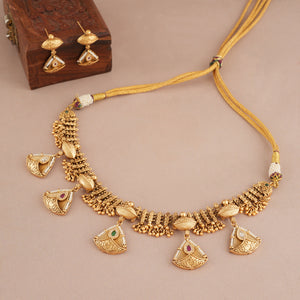 Stunning stone antique gold necklace set with earring