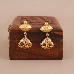 Stunning stone antique gold necklace set with earring