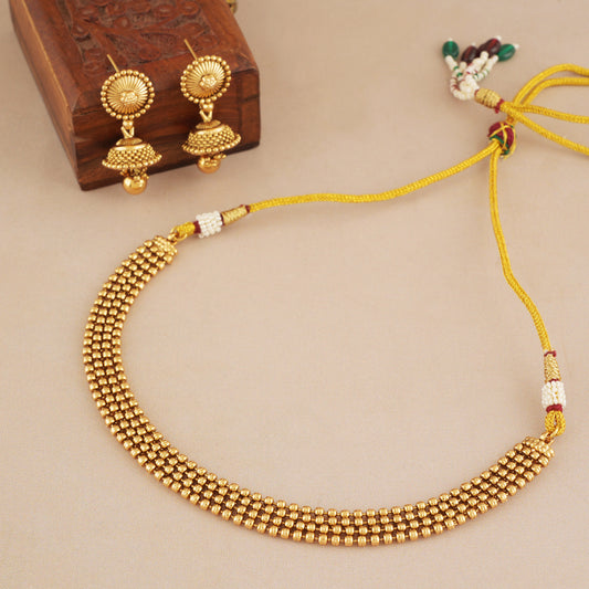 Plain antique gold elegant necklace set