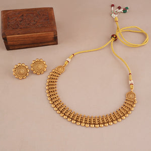 Antique plain gold traditional necklace set