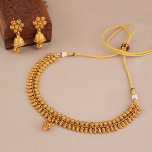 Antique gold plain traditional necklace set