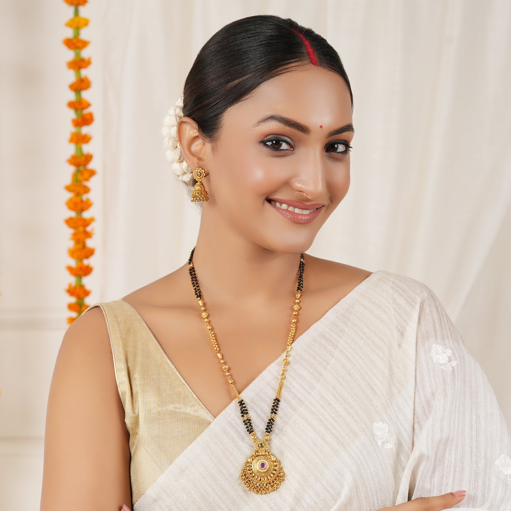 Antique gold traditional mangalsutra set