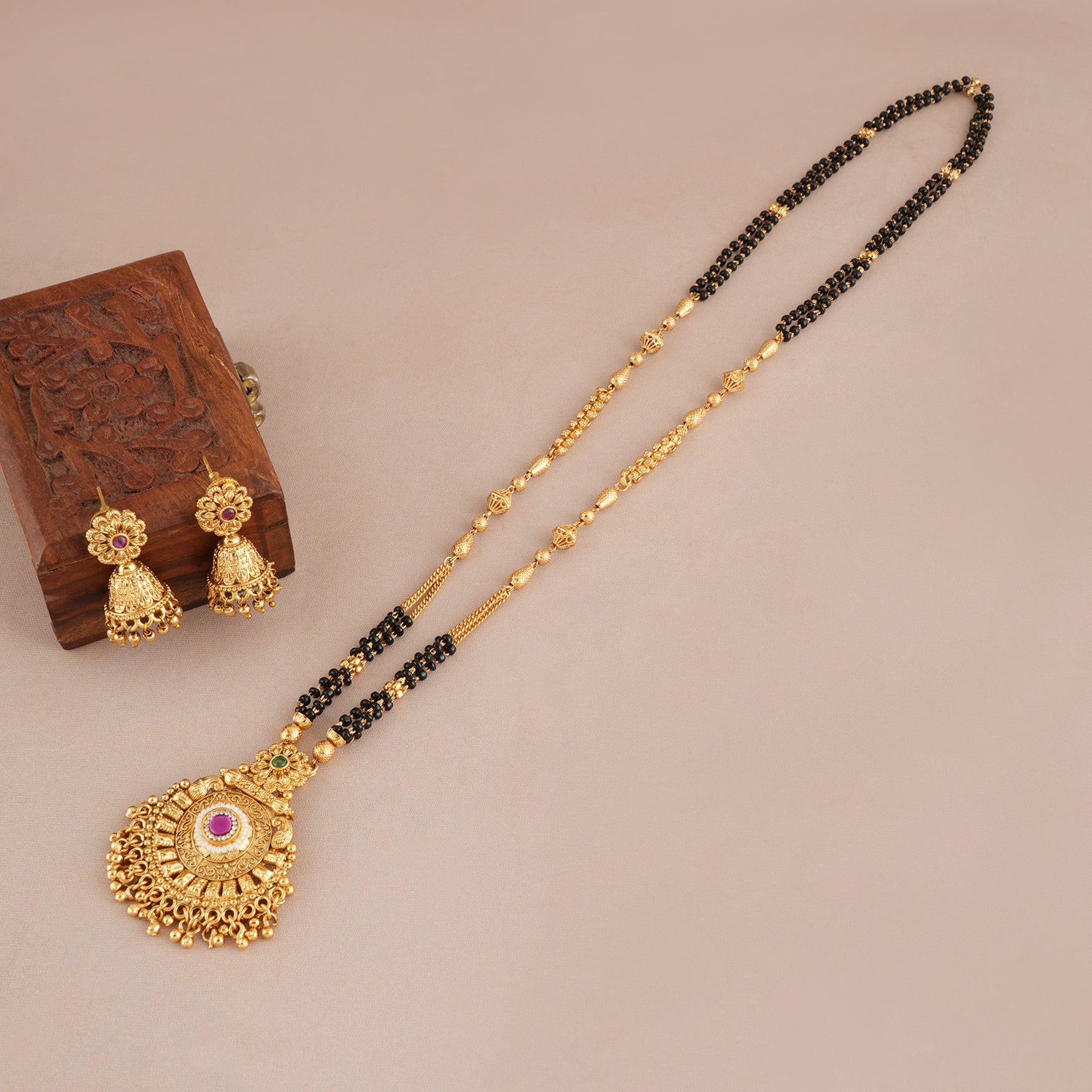 Antique gold traditional mangalsutra set