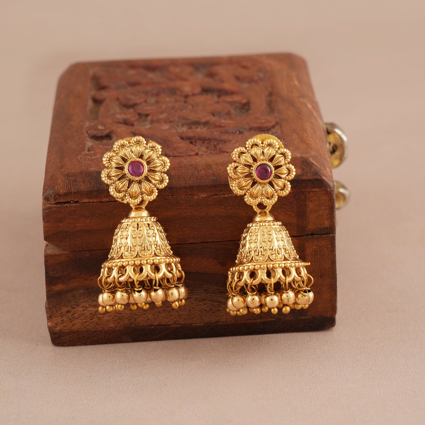 Antique gold traditional mangalsutra set