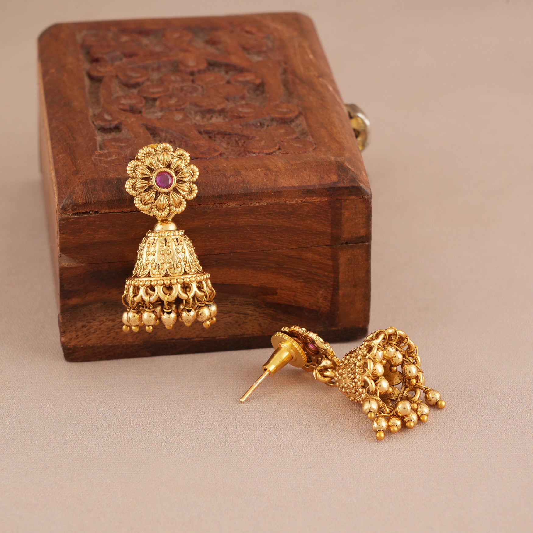 Antique gold traditional mangalsutra set