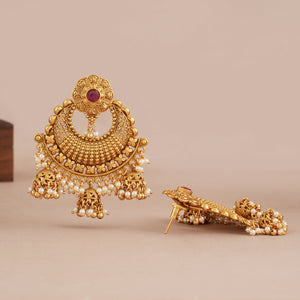 Antique gold stunning chandbali pearl earring