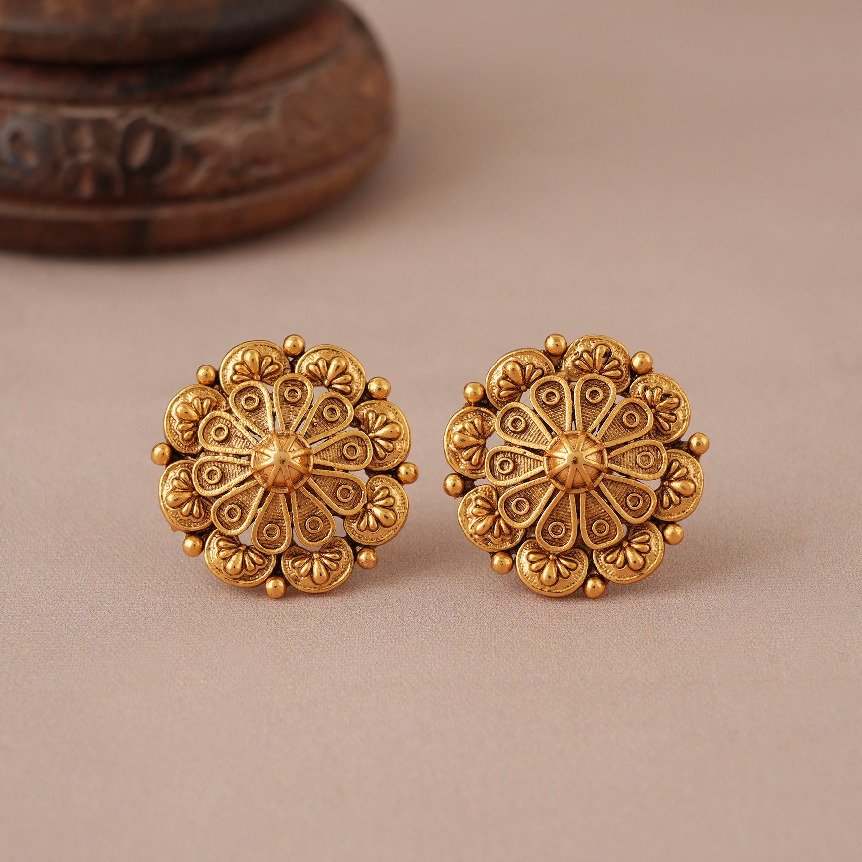 Beautiful traditional plain antique gold stud earring Free Cod