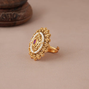 Stunning antique gold adjustable finger ring for women