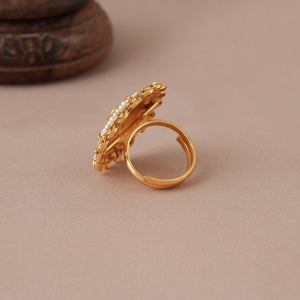 Stunning antique gold adjustable finger ring for women